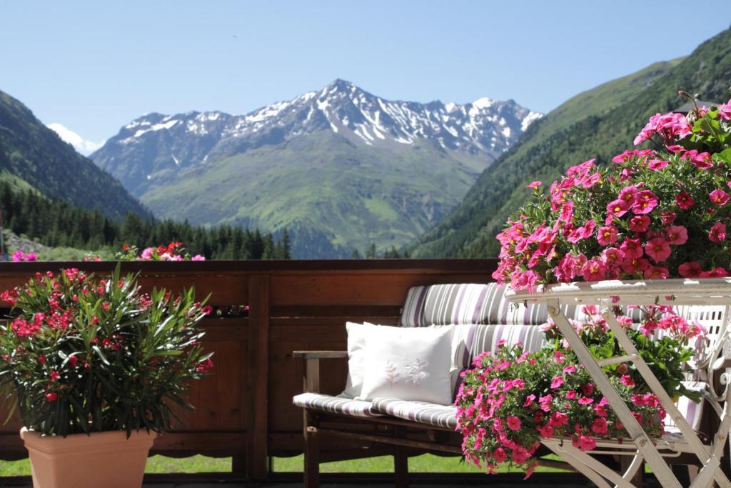 Hotel Haus Elisabeth Sankt Leonhard im Pitztal Pokoj fotografie